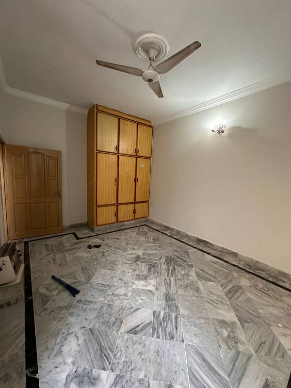 2 bed upper portion for rent in ayub colony chaklala scheme 3 0