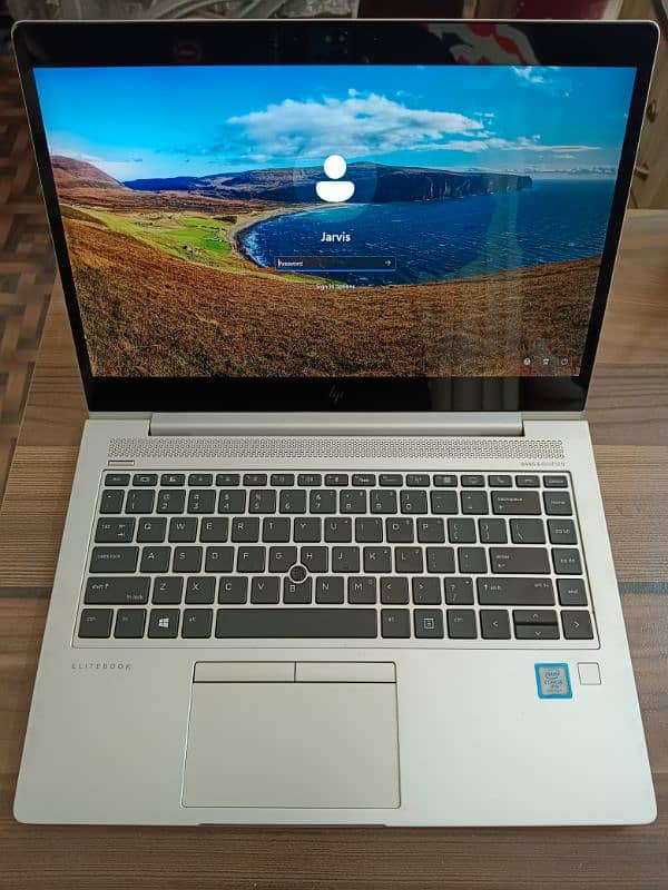 HP Elitebook Core i5 8th Gen 8Gb/256Gb SSD Touch Screen 2