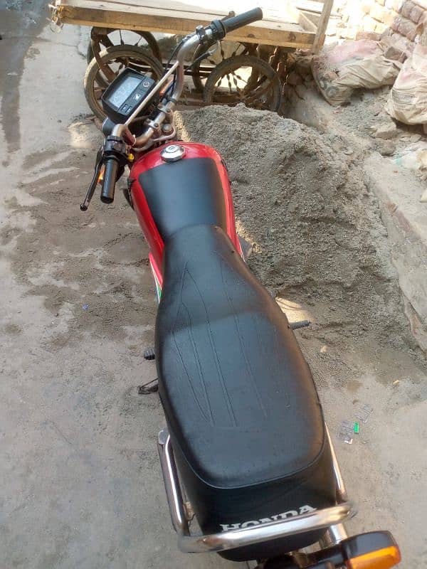 Good bike for copy letter good condition   03089244285 4