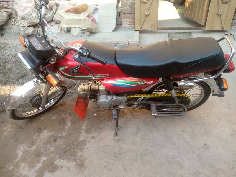 Good bike for copy letter good condition   03089244285 5