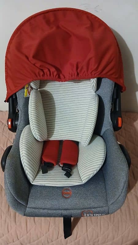 carry cot & car seat 1