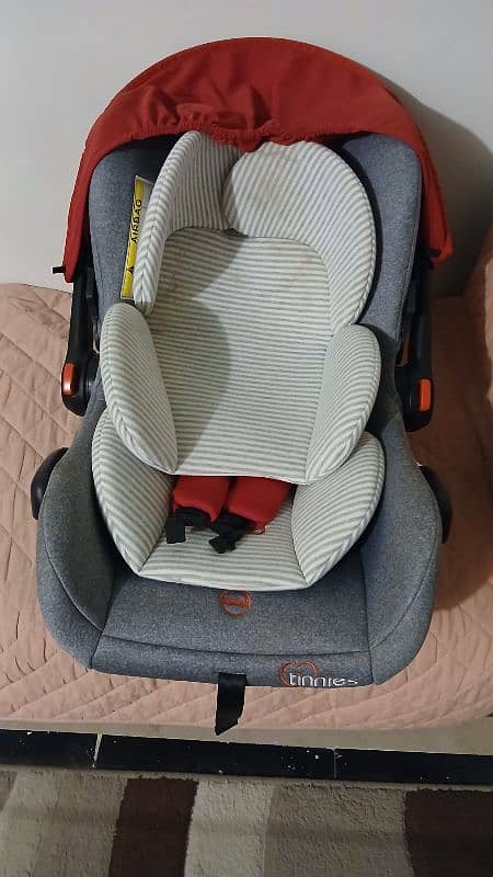 carry cot & car seat 4