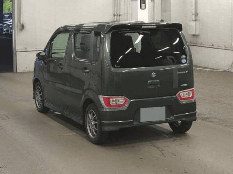 Suzuki Wagon R 2021 4