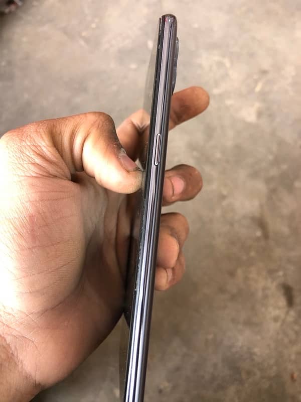 oppo f17 pro 4