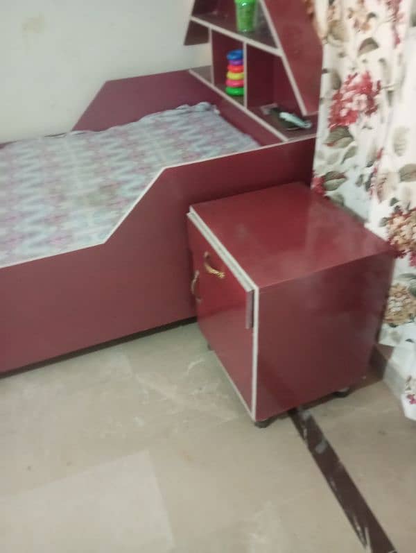 wooden ka baby bed 30000 ka banvaya tha 1