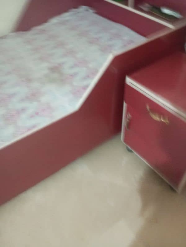 wooden ka baby bed 30000 ka banvaya tha 3