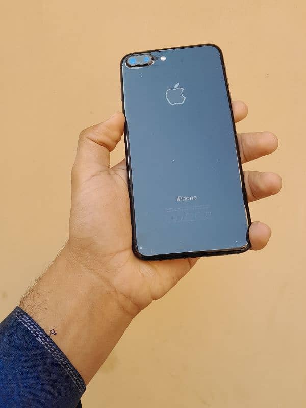 iPhone 7 Plus 32gb Pta proved Jv 4