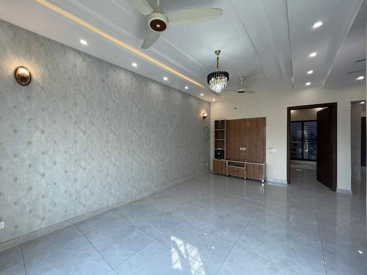 5 Marla Brand new House Opposite DHA Phase 5 4