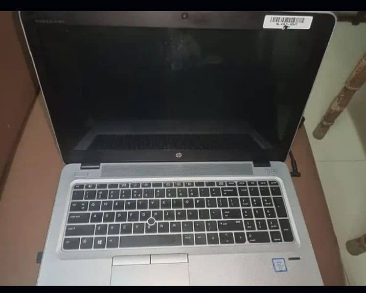 HP elite book 850 G3(8th generation) 0