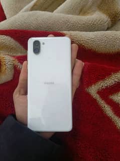 aquos r3