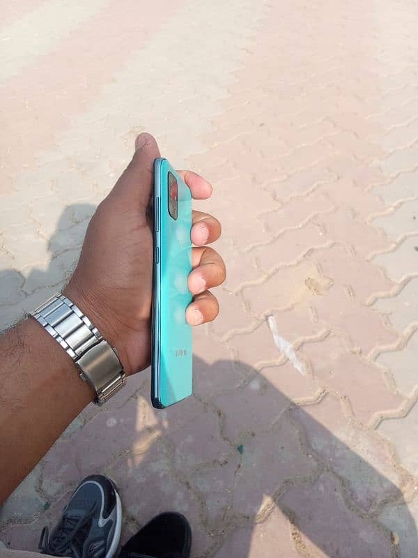 Samsung Galaxy A51 box charger finger ni chal raha saf set ha sara 3