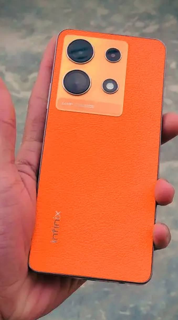 I sell my infinix note 30 8+8/256 0