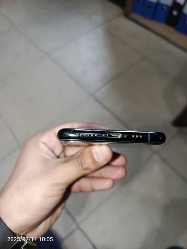 iphone 11 pro pta 1