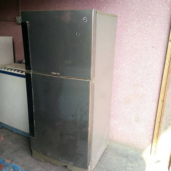 Refrigerator okay hy new palyty New compressor 2