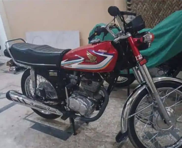 Honda CG 125 Motorcycle For SAlE (CALL_03207353182) 1