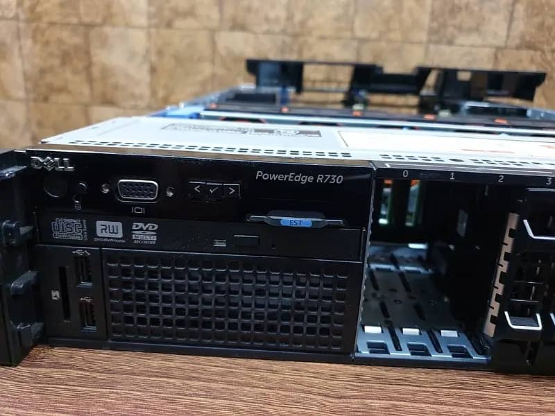 Dell PowerEdge R730 Server Dual Intel Xeon E5-2658 v3 128Gb Ram 2