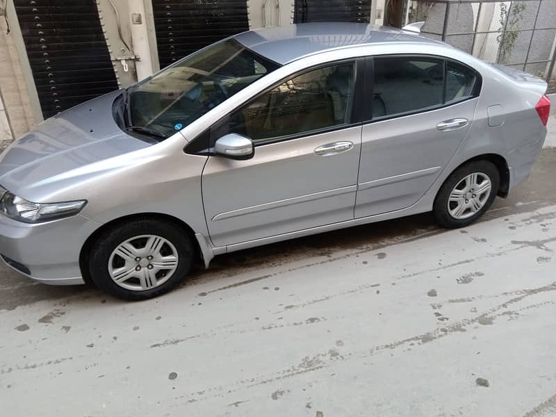 Honda City IVTEC 2018 mint condition 2