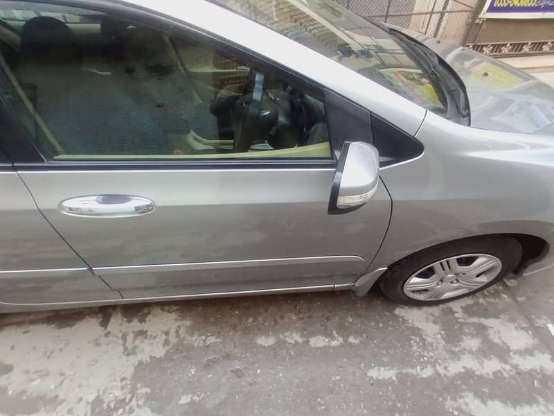 Honda City IVTEC 2018 mint condition 17