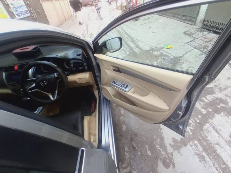 Honda City IVTEC 2018 mint condition 19