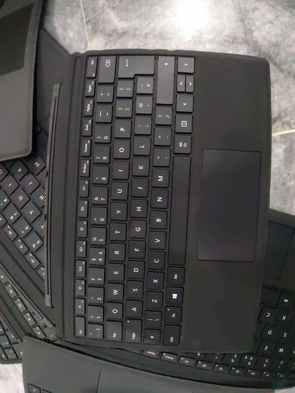 Microsoft surface keyboard 2