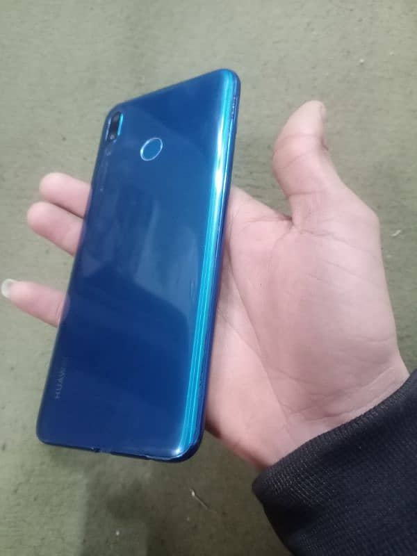 Huawei Y9 2