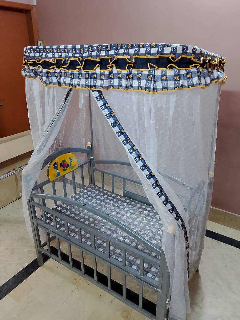 Kids Cot | Baby Bed | Baby Swing | Kids Crib for sale 8