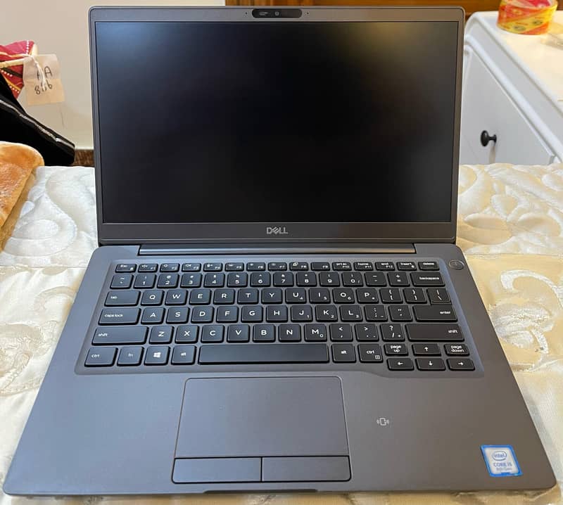 Laptop Dell i5 8 generation 1