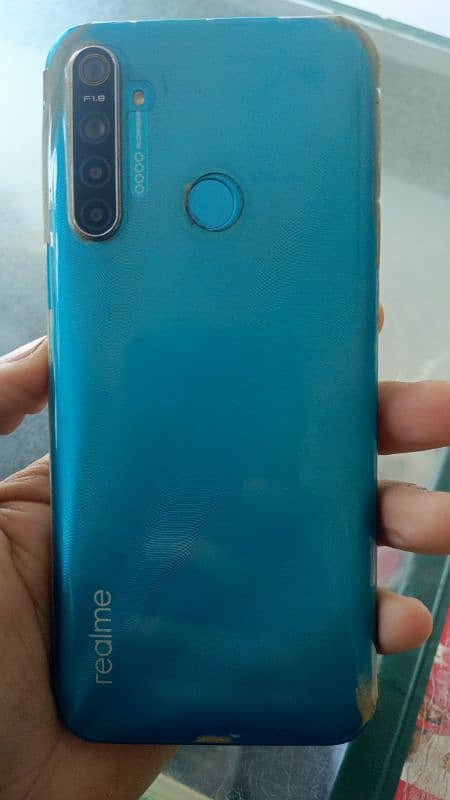 Realme 5i 4gb 64 gb 3