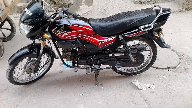 Honda pirdar 100 cc model 21 1