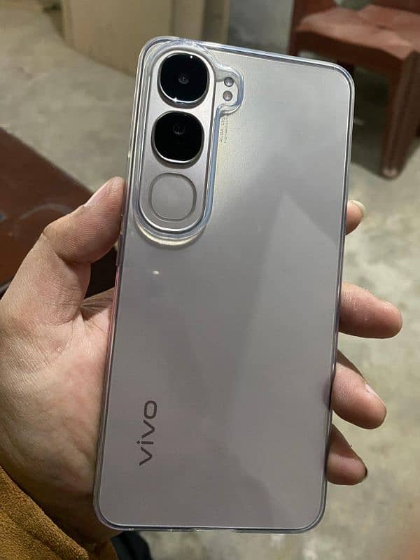 Vivo y200 8/256 1