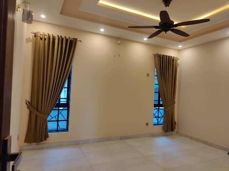 22 Marla Beautiful Designer Corner House In Bahrain Town Phase 8 Rawalpindi 2