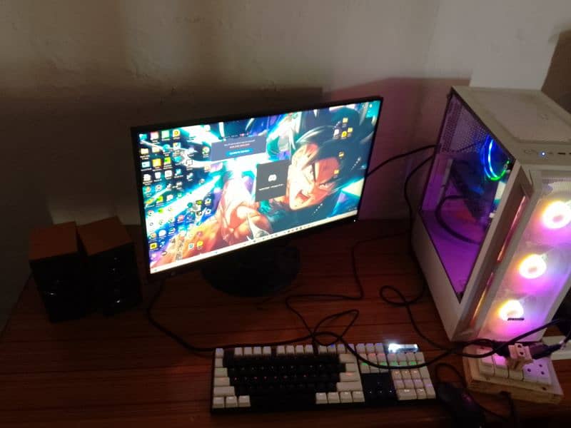 2 Month used Gaming Pc 0