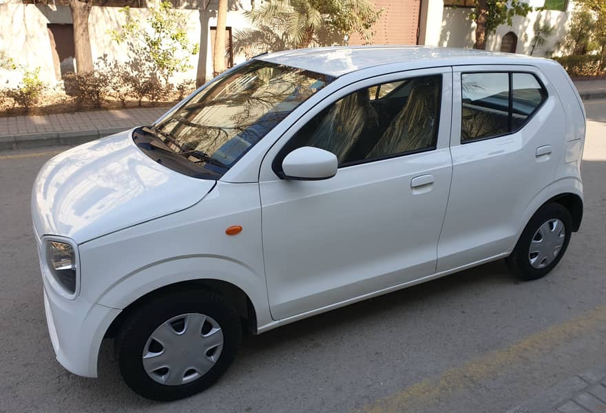 Suzuki Alto VXL AGS 2022 4