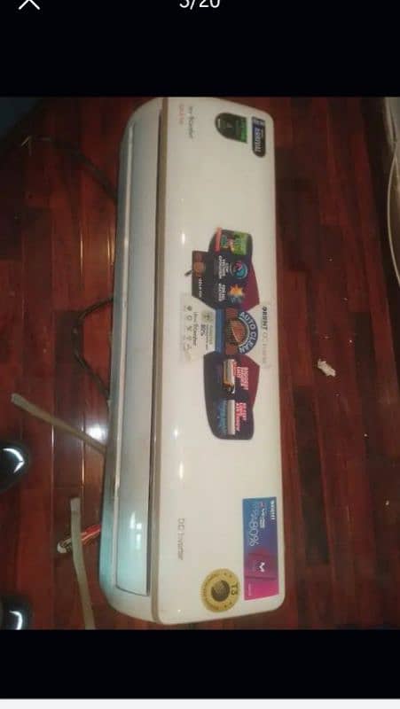 Orient Ultron 1.5 ton DC inverter heat and cool new model 1