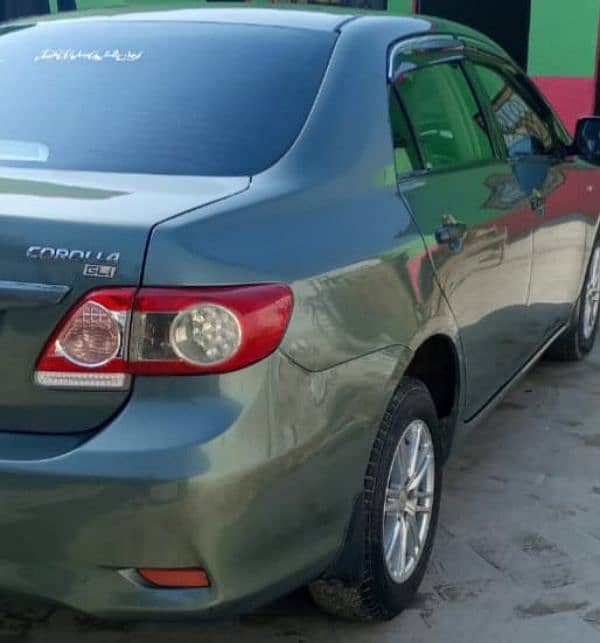 Toyota Corolla GLI 2012 11