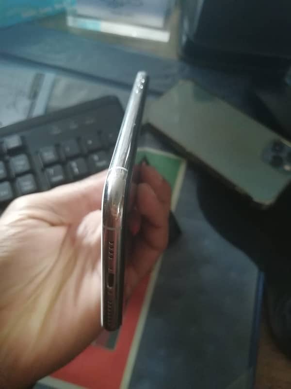 iPhone 11 Pro Max non pta exchange possible 2