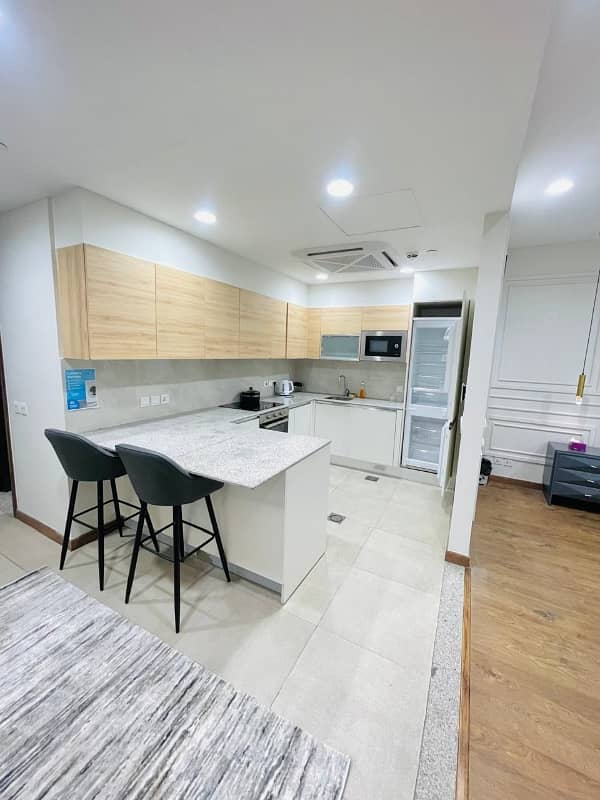 Luxurious 1 Bed Studio Brand New Apartment Is Available For Rent Facing Park Corners. 3