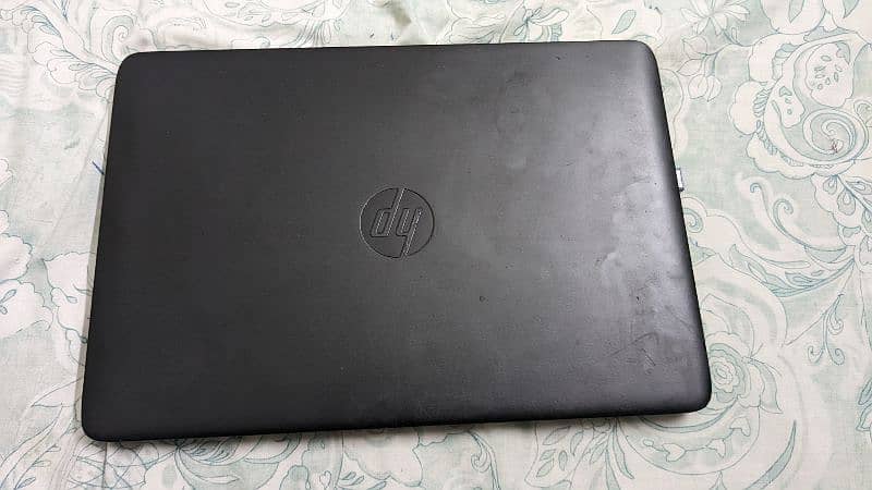 Hp elite book 840 G1 I5 4th generation 8gb ram 128gb ssd 3