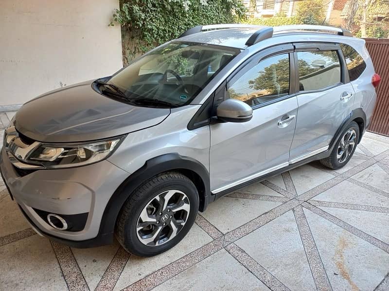 Honda BR-V 2018-Home driven 1