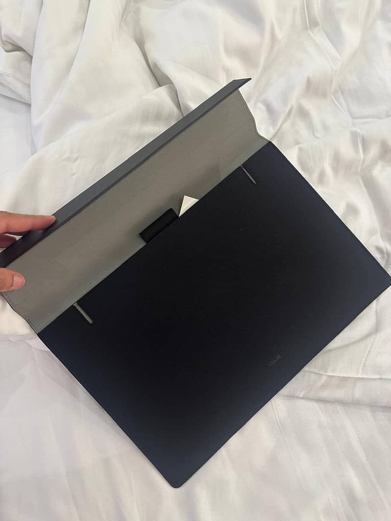 ASUS ZENBOOK DUO OLED UX8406MA-OLEDI7IG 13