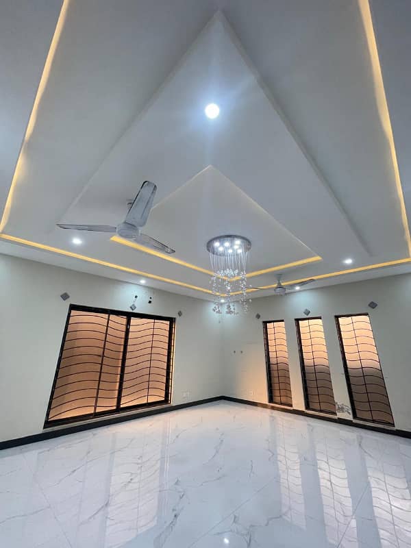 1 KANAL USMAN D BRAND NEW HOUSE AVAILABLE FOR RENT IN BAHRIA TOWN RAWALPINDI 9