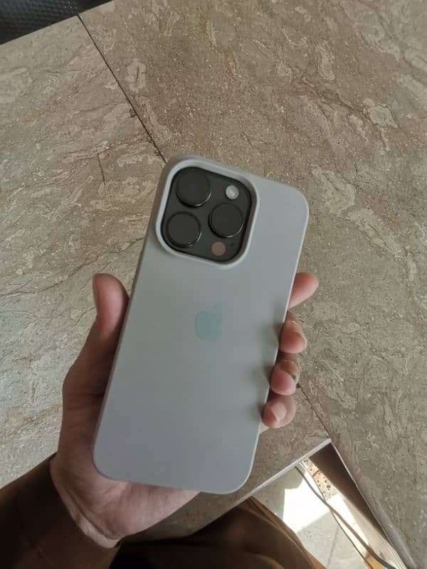 Iphone 15pro 128Gb Jv full Box 1