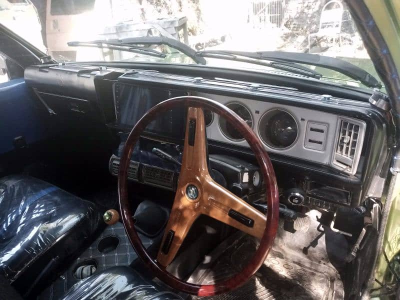 Toyota 1976 – Fully Original, Excellent Condition, Everything New 6