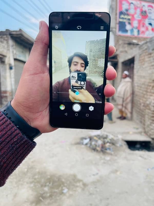 mobile okay hai 4