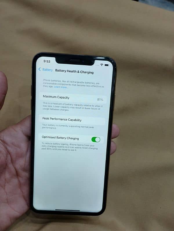 iPhone Xsmax 256GB Nonpta 81Health 6