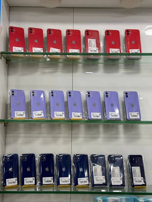 i Phone 8plus, 11,12,13,14,15 pro max on instalment Whatsap 3288235165 10