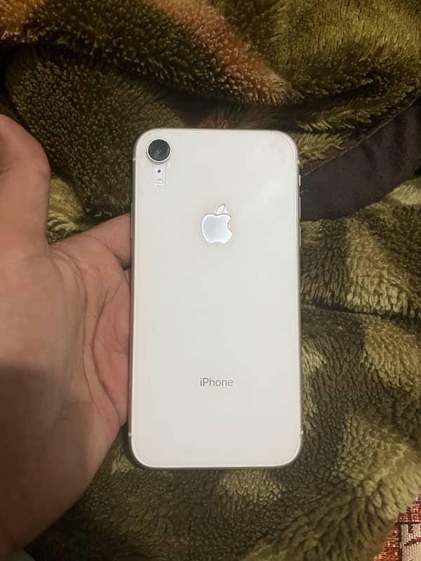 i phone xr pta approved 7