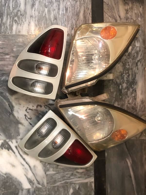 Toyota Prado 2006 Headlights and Taillights 0