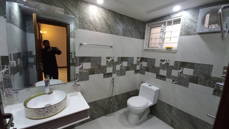 12 Marla Luxury House For Rent In Bahria Town Lahore Original Picture Attach 5