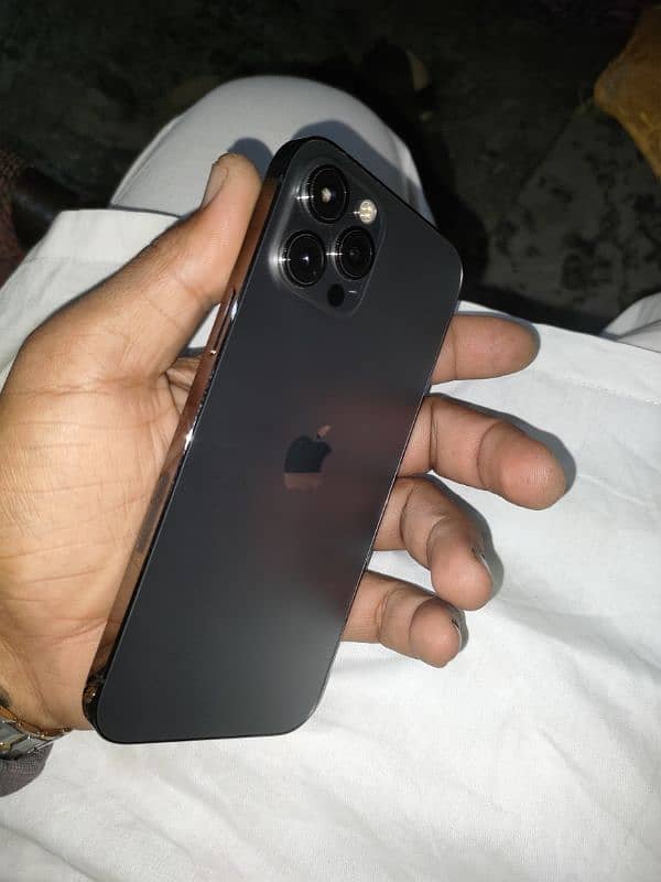 non PTA mobile iPhone 12 pro mox LLA 2